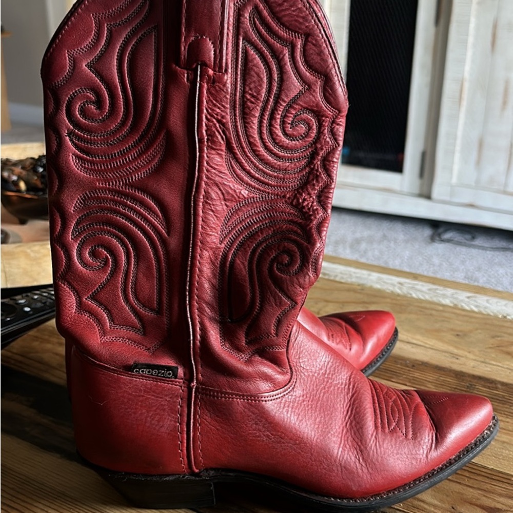 Capezio women’s Red Leather Cowboy Boots